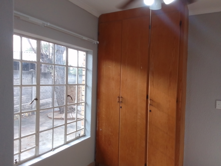 To Let 3 Bedroom Property for Rent in Geelhoutpark North West